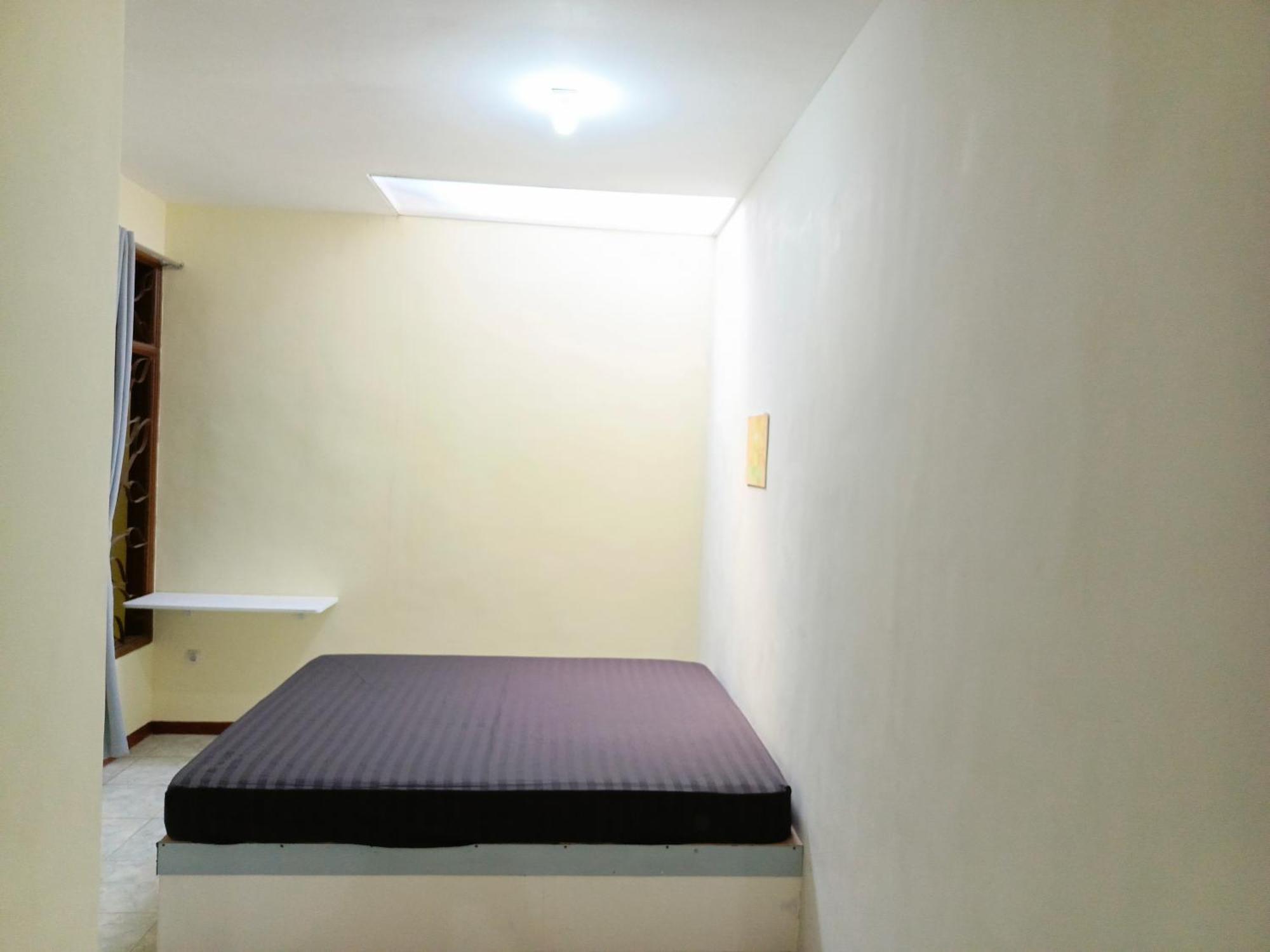 Bebek Kuning Residence Blimbing  Eksteriør billede