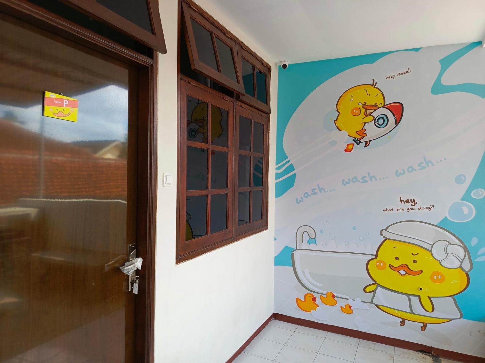 Bebek Kuning Residence Blimbing  Eksteriør billede